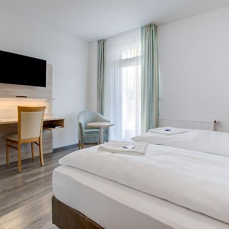 Landhotel Kueffner Pfedelbach Bagian luar foto