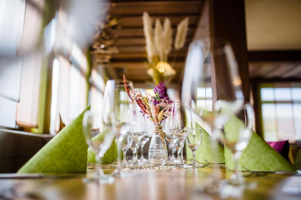 Landhotel Kueffner Pfedelbach Bagian luar foto