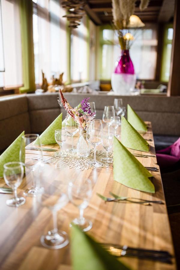 Landhotel Kueffner Pfedelbach Bagian luar foto