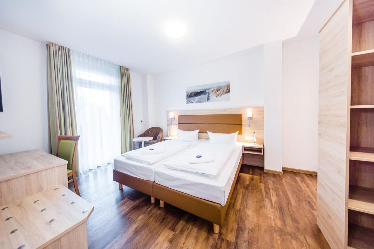 Landhotel Kueffner Pfedelbach Bagian luar foto